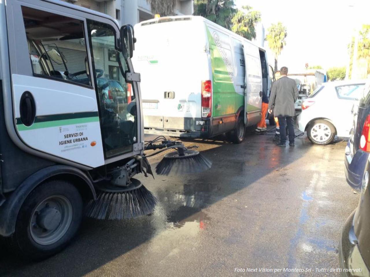 camion dei rifiuti